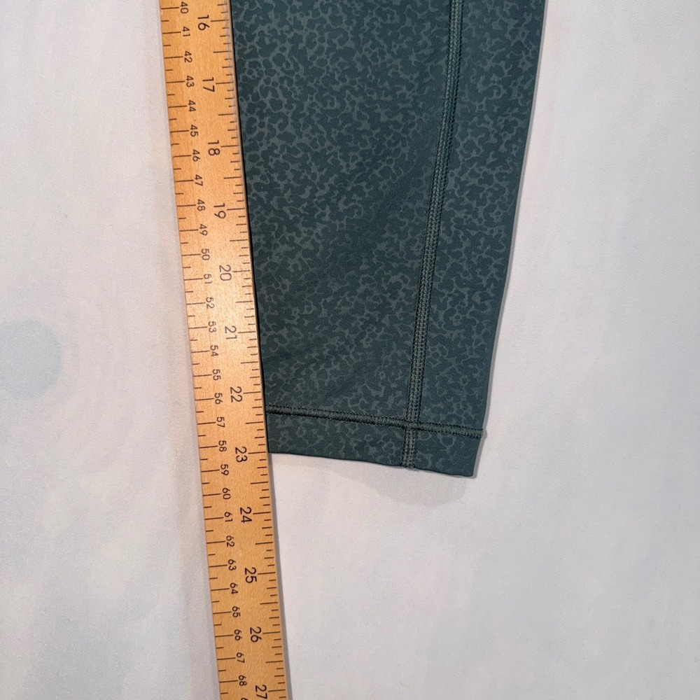Athleta Ultimate Stash Pocket Embossed 7/8 Tight Womens S Teal Green Leggings - Picture 7 of 9